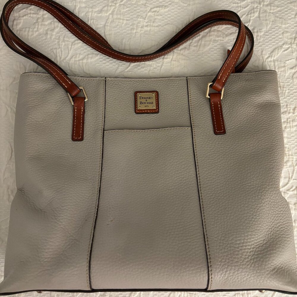 Dooney & Bourke Tote with Dust Cover